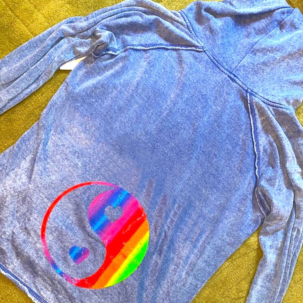 NWT Girls Denny’s Yin-Yang Hoodie Size XL